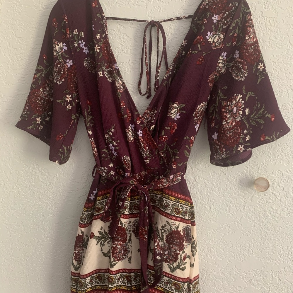 Romper - Picture 2 of 3